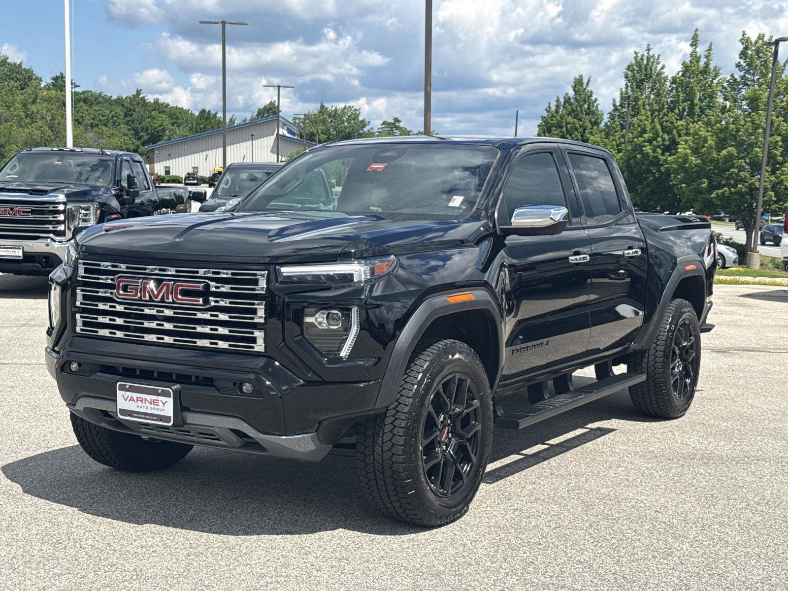 Used 2023 GMC Canyon Denali w/ Denali Black Edition