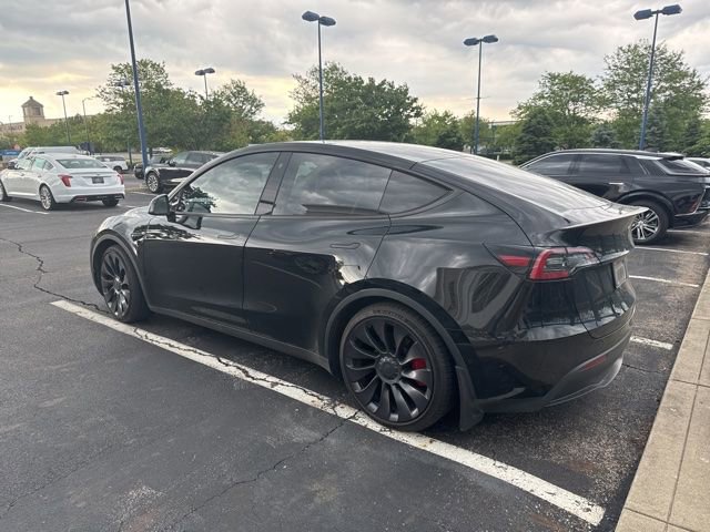 Used 2022 Tesla Model Y Performance AWD/4WD image 3