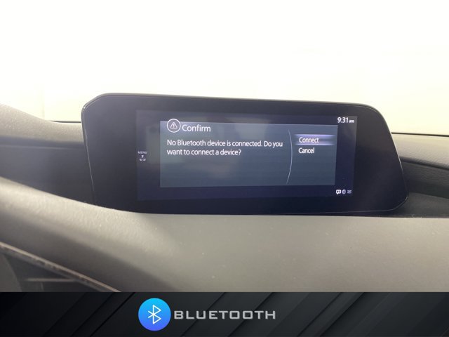 Used 2020 MAZDA MAZDA3 AWD Hatchback w/ Preferred Pkg image 4