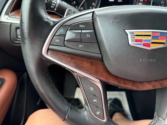 Used 2024 Cadillac XT5 Sportv w/ Technology Package AWD/4WD image 11