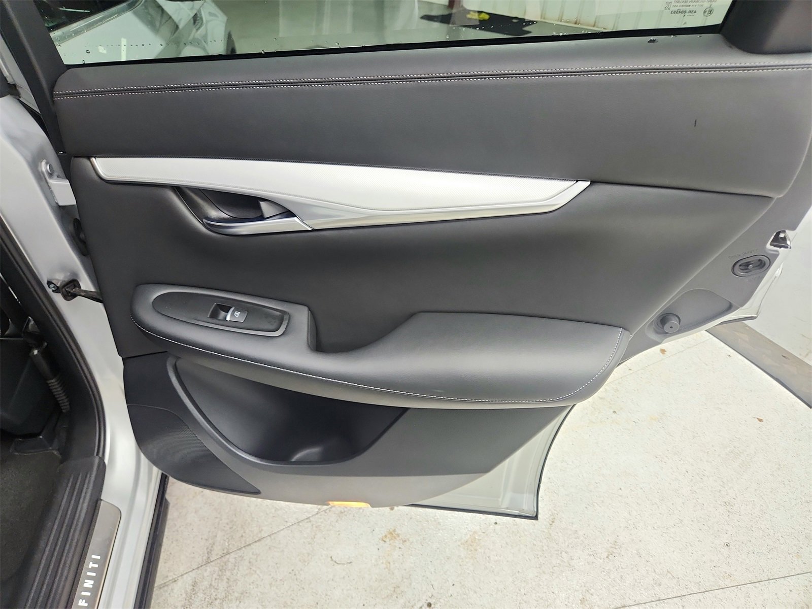 Used 2021 INFINITI QX50 Luxe image 40