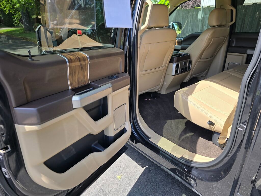 Used 2020 Ford F150 Lariat image 19