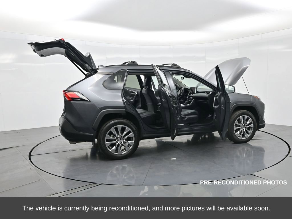 Used 2023 Toyota RAV4 XLE Premium image 37