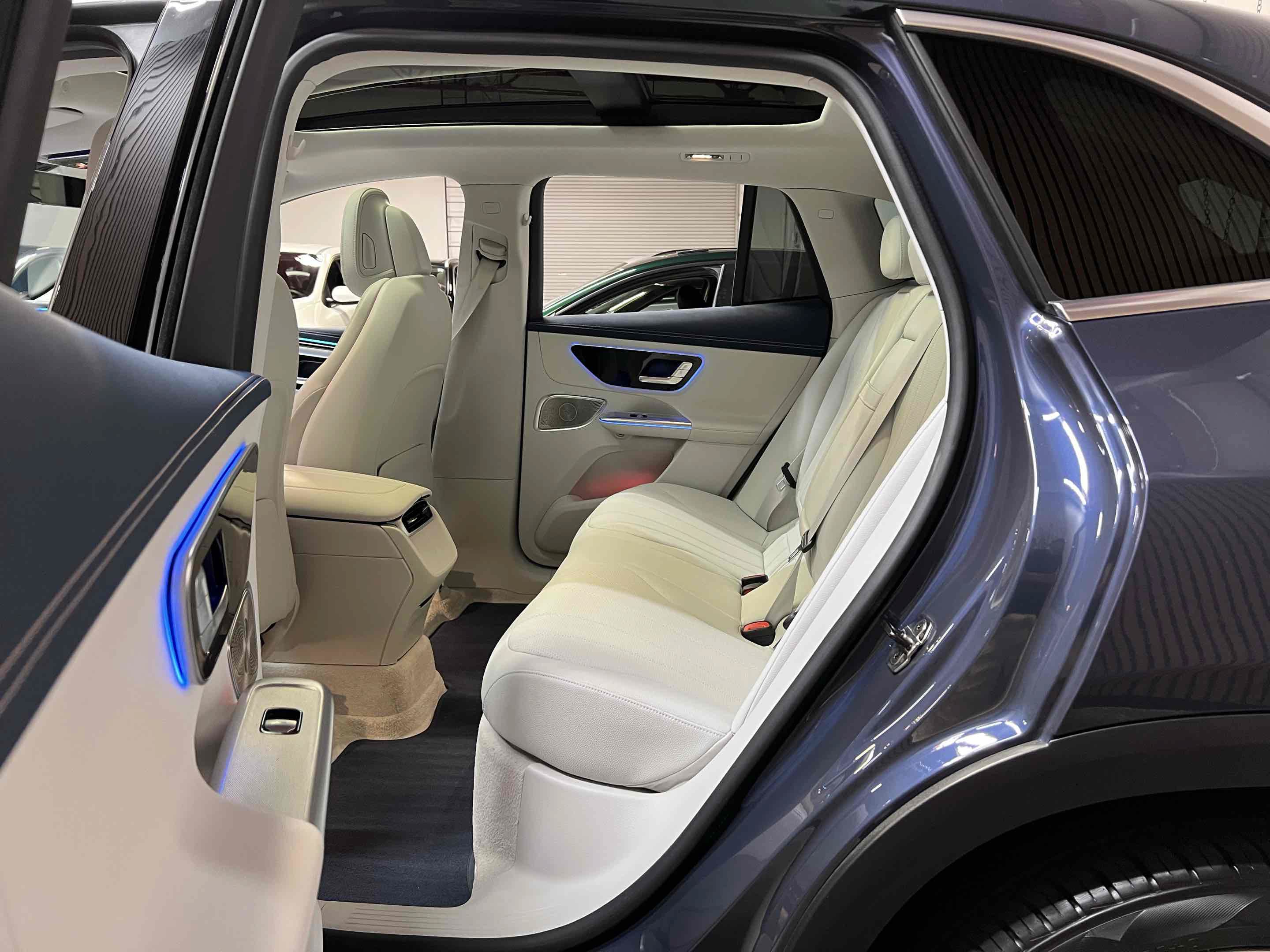 Used 2023 Mercedes-Benz EQE 350+ SUV w/ AMG Line Exterior Package image 5