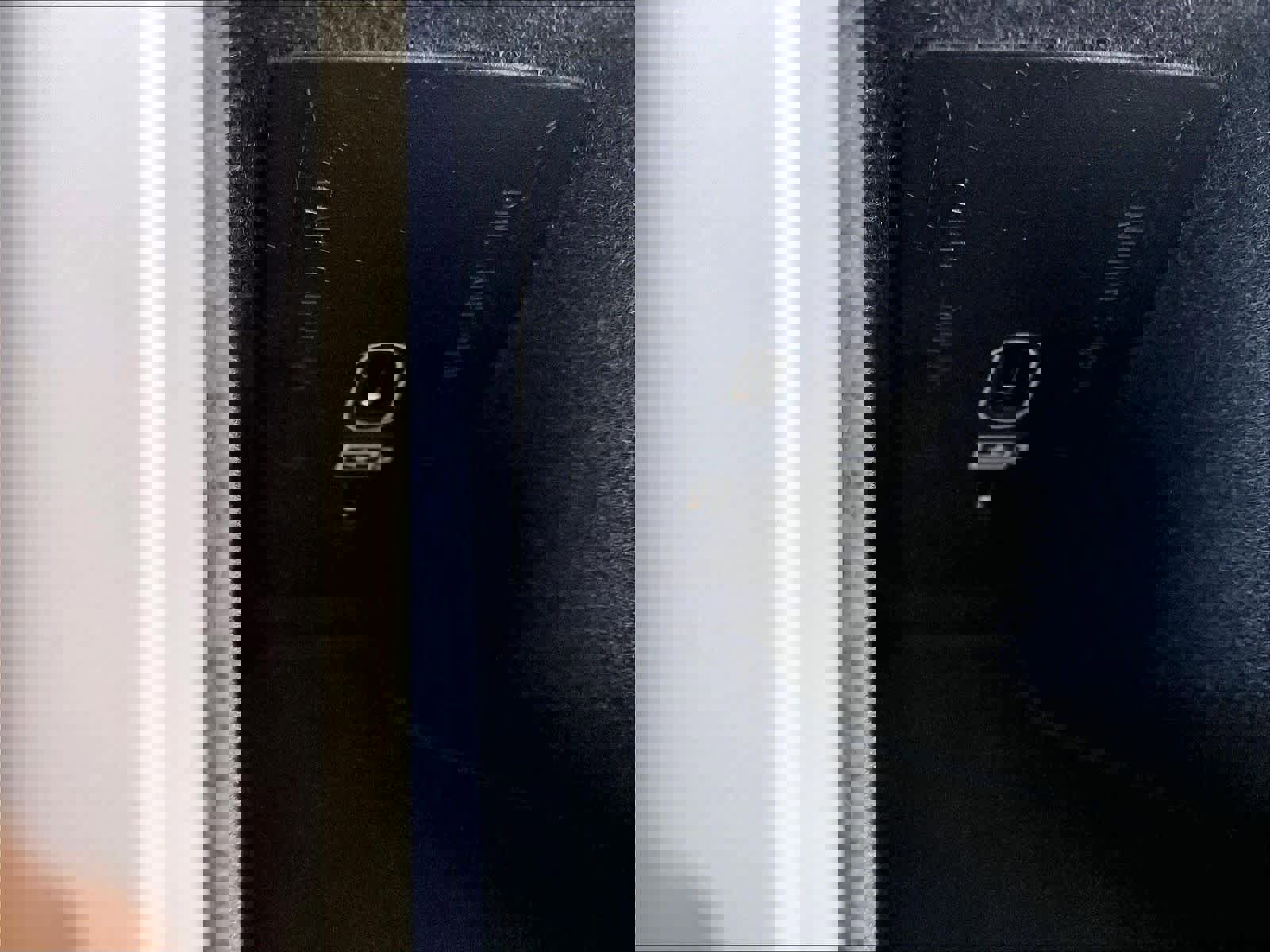 New 2026 Volvo XC60 B5 Ultra w/ Protection Package Premier image 23