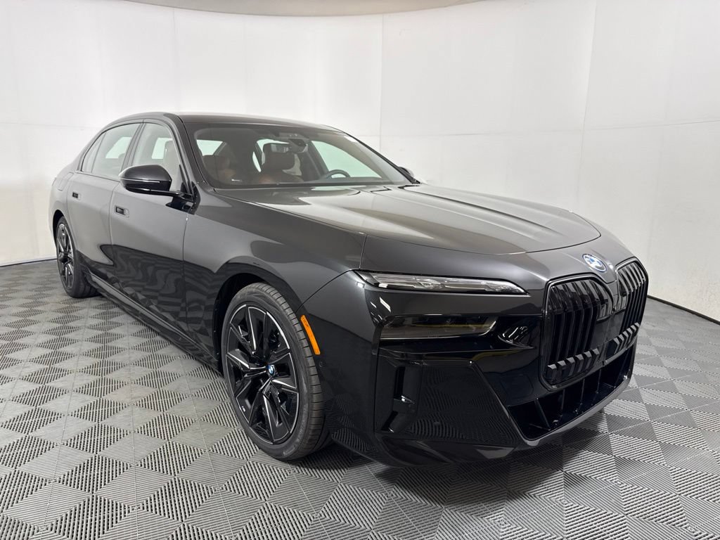 New 2026 BMW 750e xDrive w/ Executive Package AWD/4WD image 3
