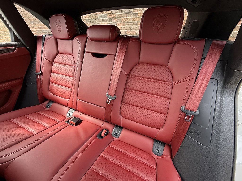 New 2026 Porsche Macan GTS image 20