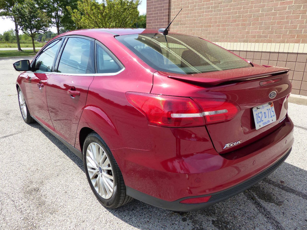 Used 2017 Ford Focus Titanium FWD image 7