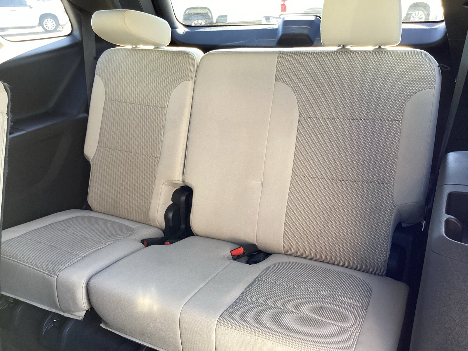 Used 2023 Chevrolet Traverse LS FWD image 27