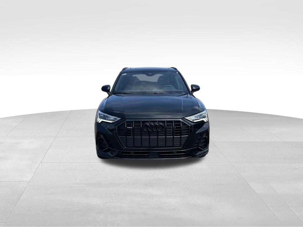 Used 2025 Audi Q3 2.0T Premium w/ Convenience Package image 9