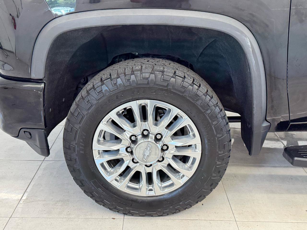 Used 2020 Chevrolet Silverado 2500 High Country w/ Z71 Off-Road Package AWD/4WD image 45