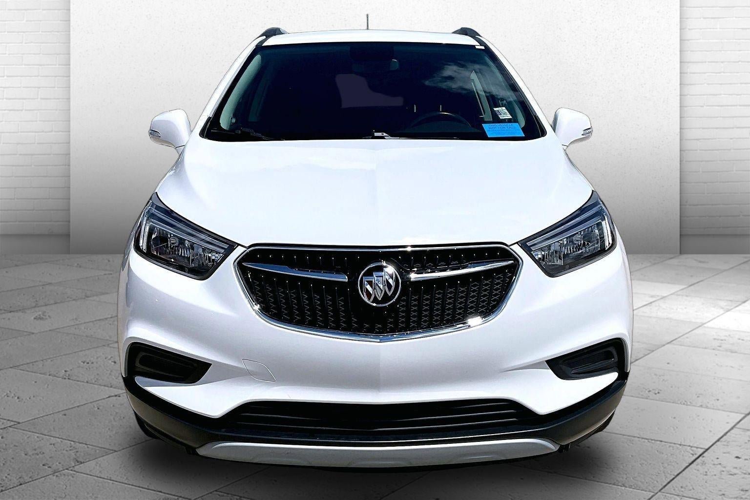 Used 2019 Buick Encore Preferred FWD image 2