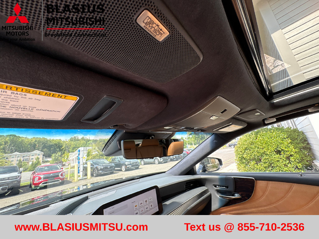 Used 2023 Lexus LS 500 AWD w/ Luxury Package image 27