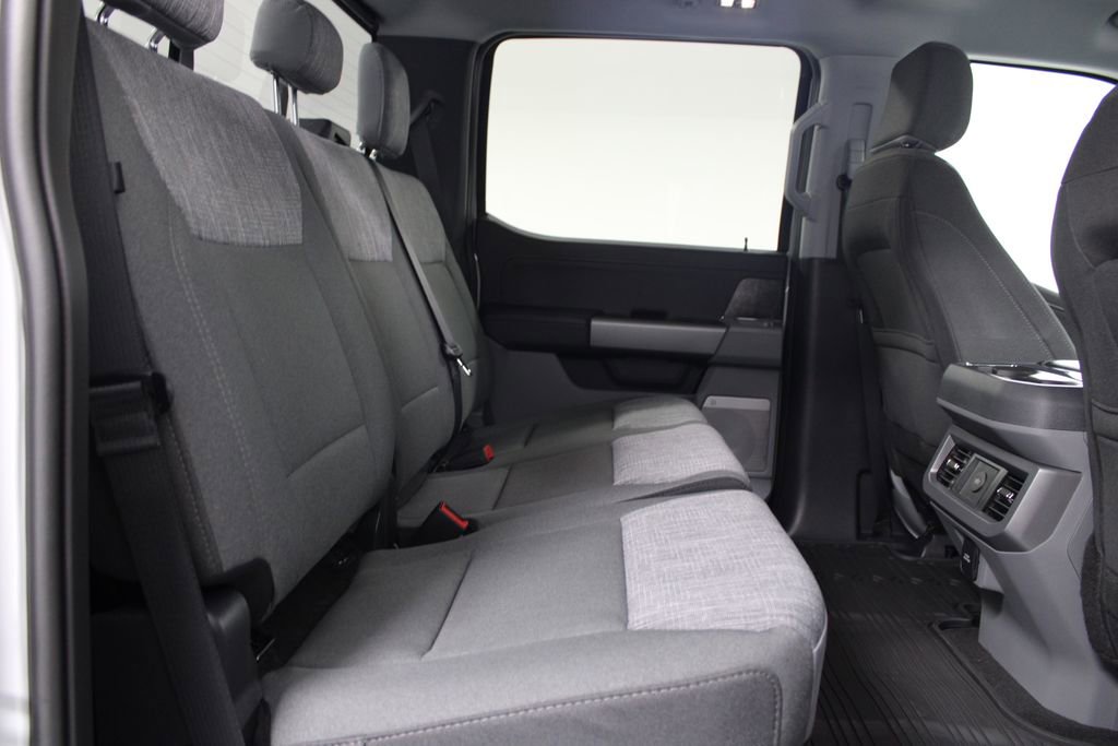 New 2026 Ford F250 XLT w/ XLT Premium Package image 31