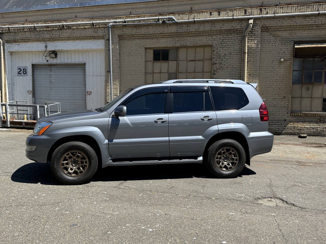 Used 2005 Lexus GX 470 AWD/4WD image 5