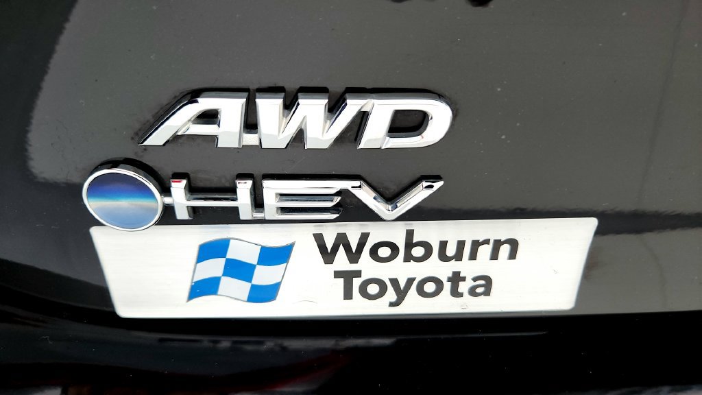 Certified 2025 Toyota Camry SE w/ Convenience Package AWD/4WD image 13