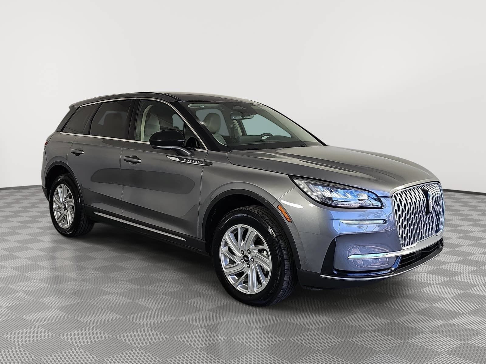 Used 2025 Lincoln Corsair FWD video 2