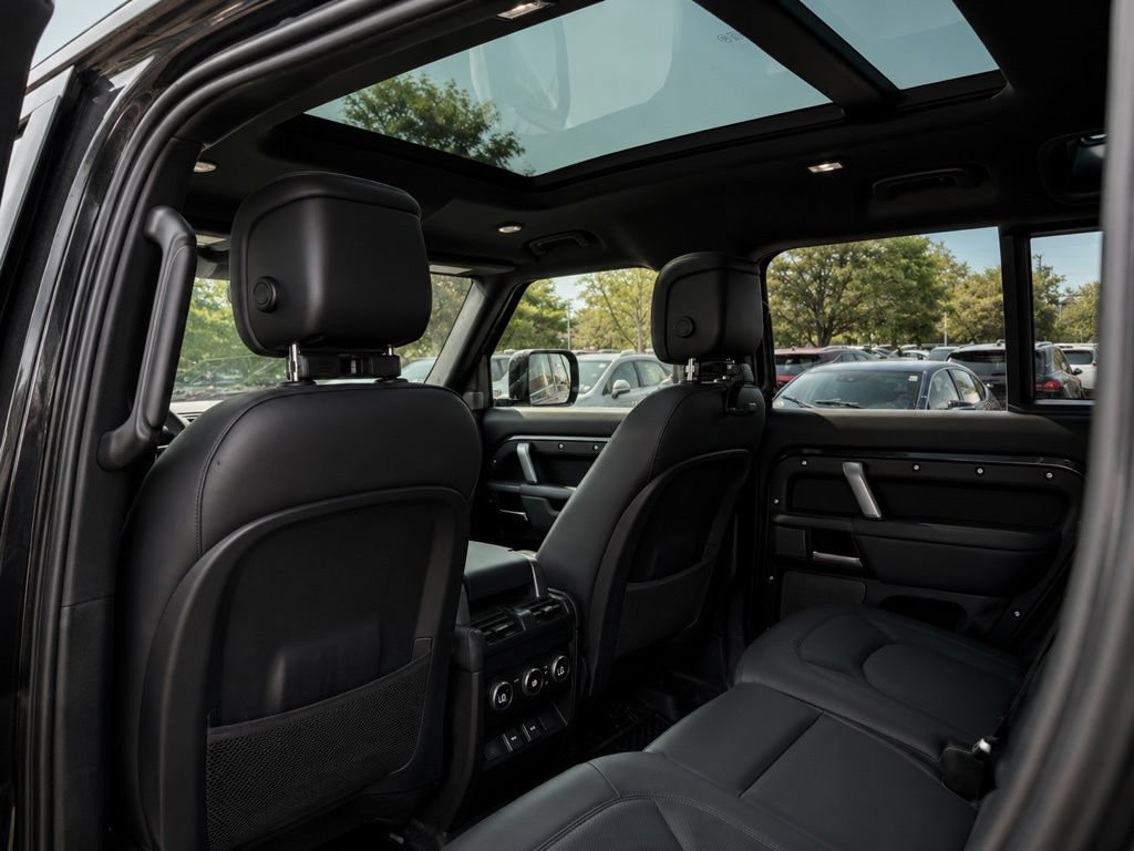 Used 2024 Land Rover Defender 110 Carpathian Edition AWD/4WD image 16