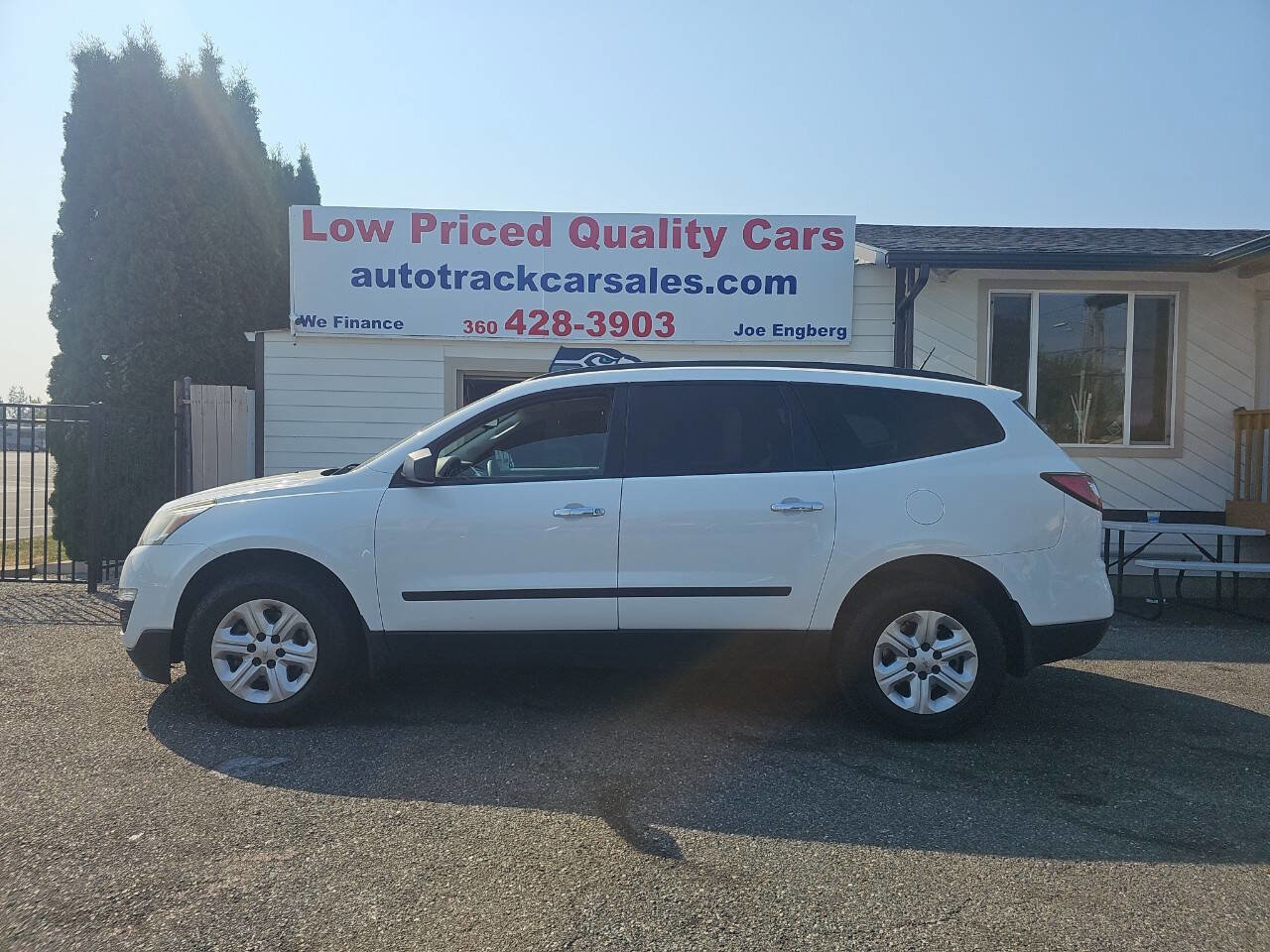 Used 2017 Chevrolet Traverse LS