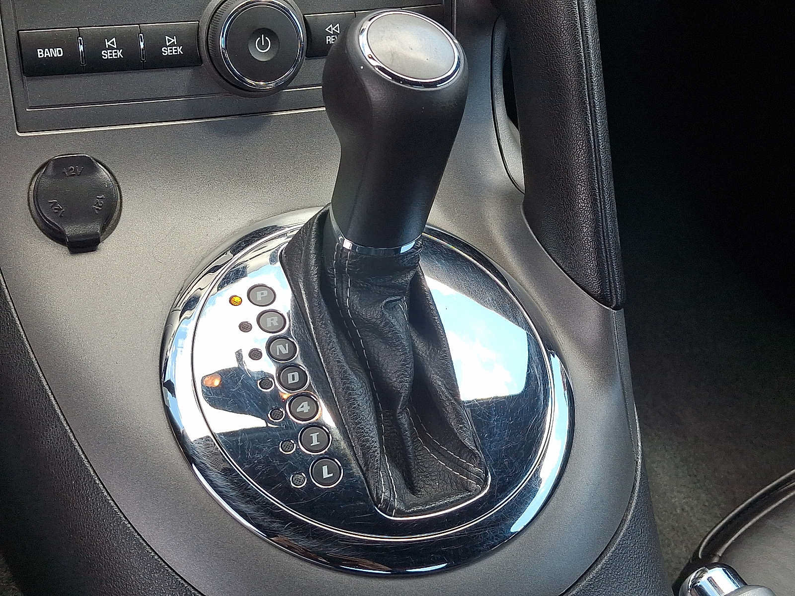 Used 2008 Pontiac Solstice Convertible w/ Premium Package RWD image 15
