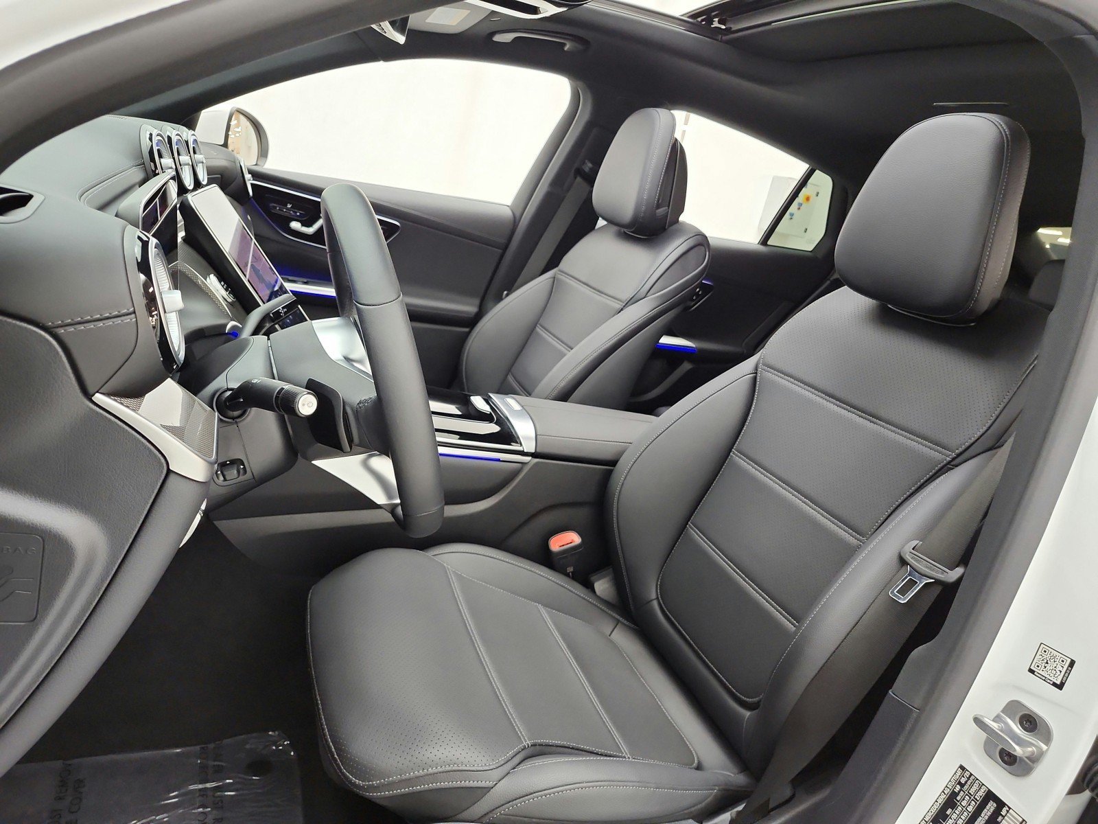 Certified 2026 Mercedes-Benz GLC 300 4MATIC image 10