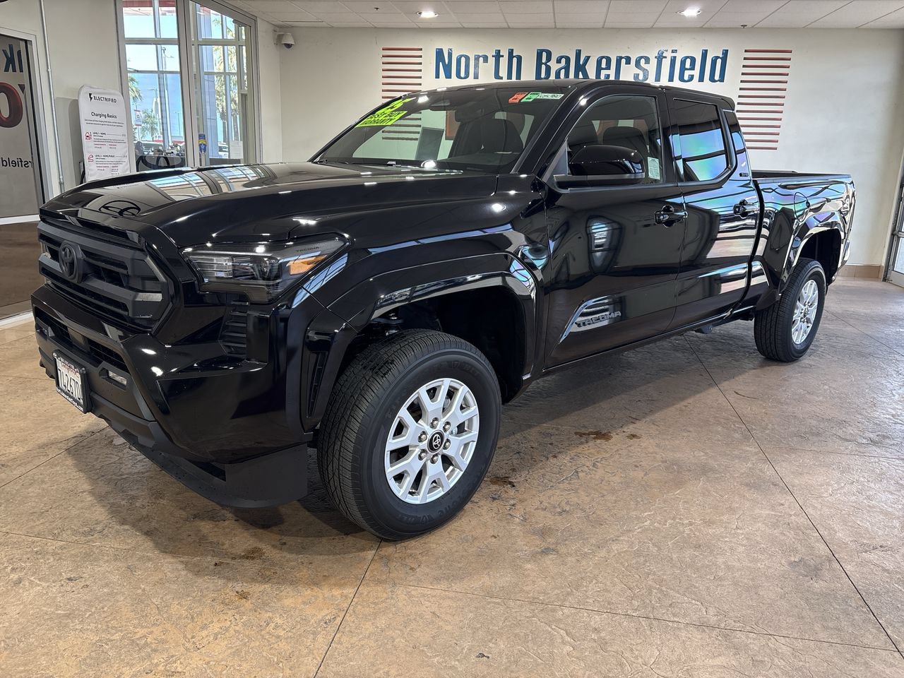 Used 2025 Toyota Tacoma SR5