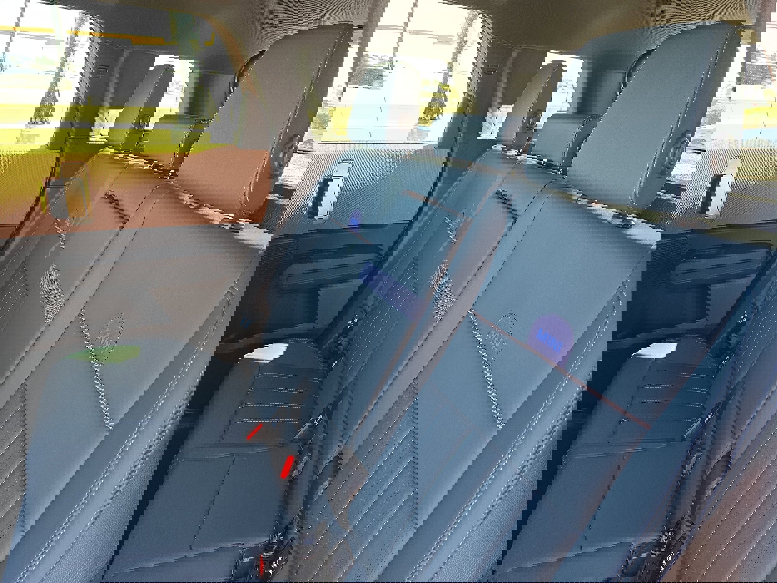 Certified 2025 MINI Cooper Countryman S w/ Comfort Package Max image 16