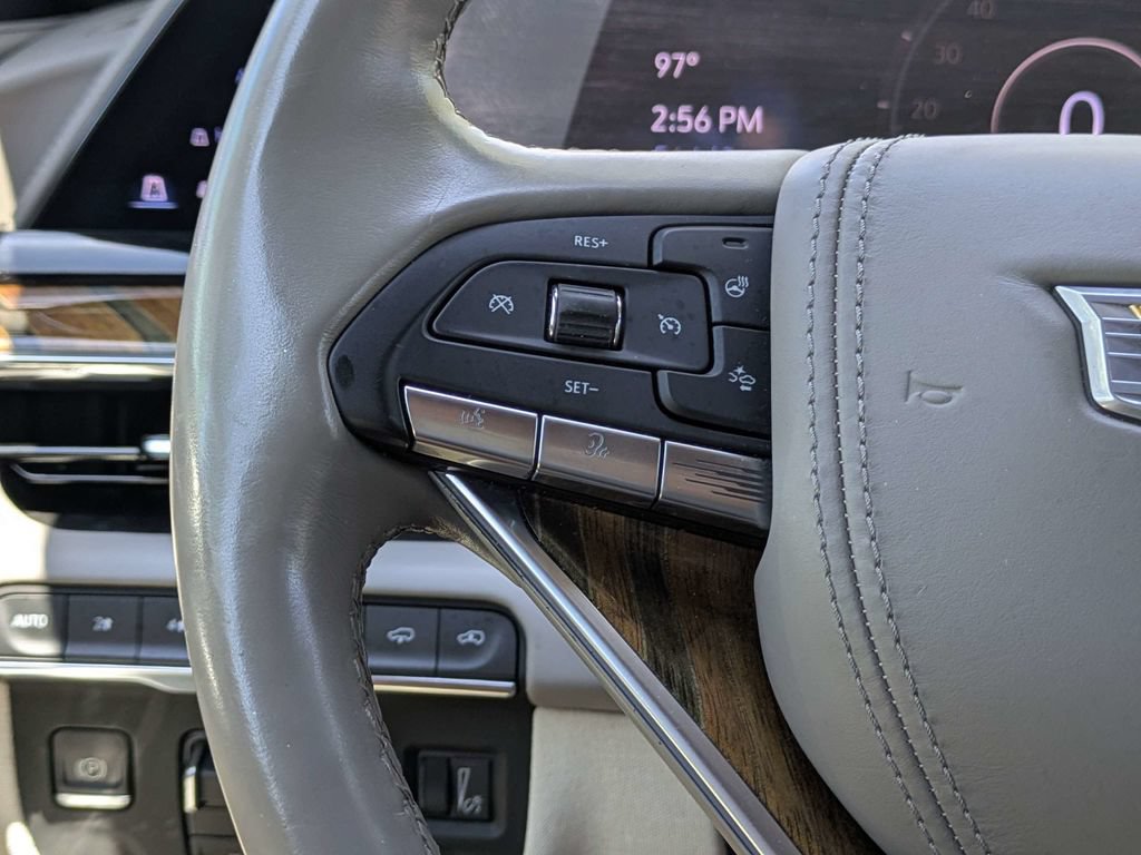 Used 2023 Cadillac Escalade ESV Sport Platinum AWD/4WD image 30