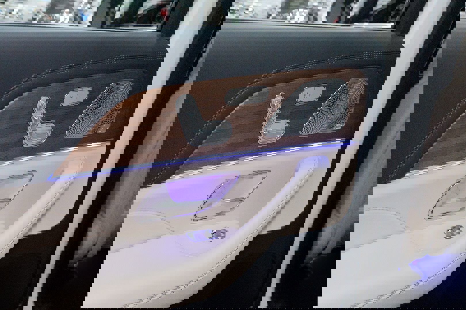 Used 2021 Mercedes-Benz GLS 63 AMG 4MATIC+ SUV image 26