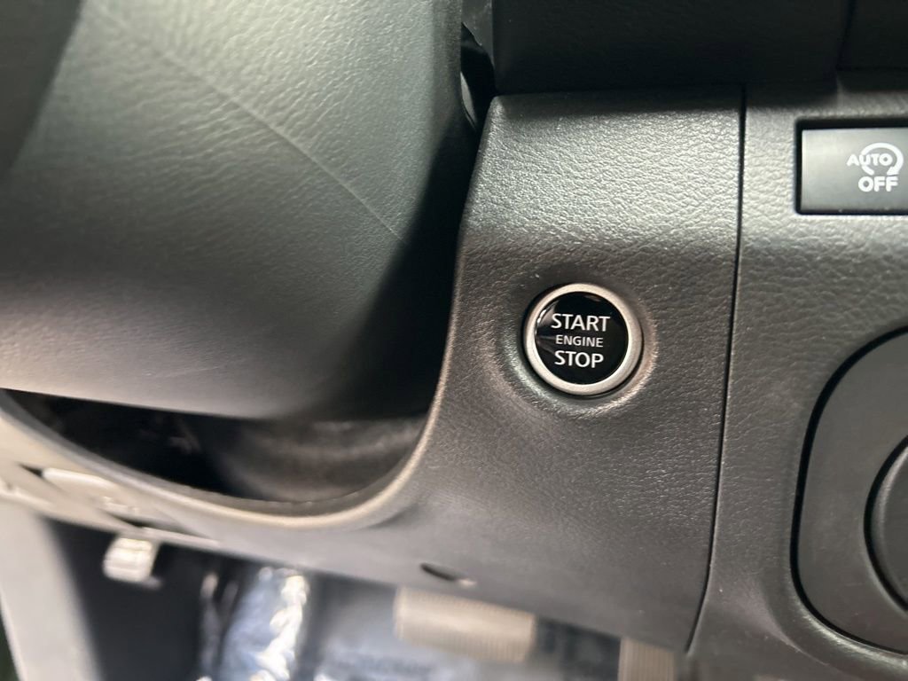 Used 2025 Nissan Frontier Pro-X RWD image 47