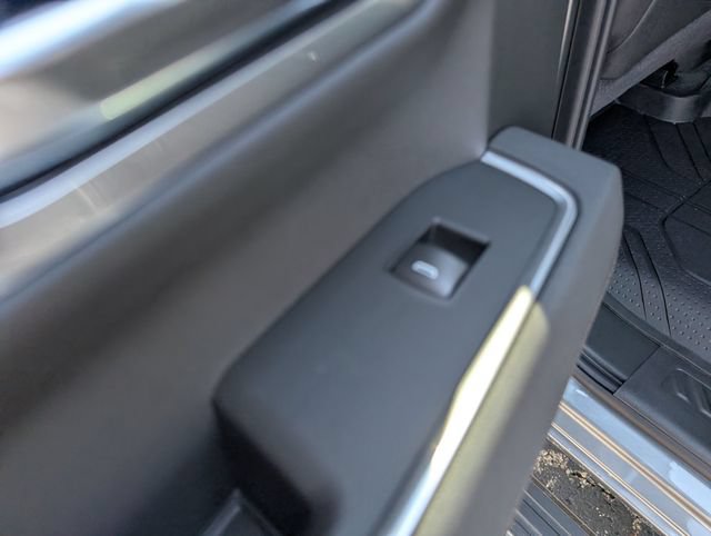 New 2026 Chevrolet Silverado 1500 High Country AWD/4WD image 13