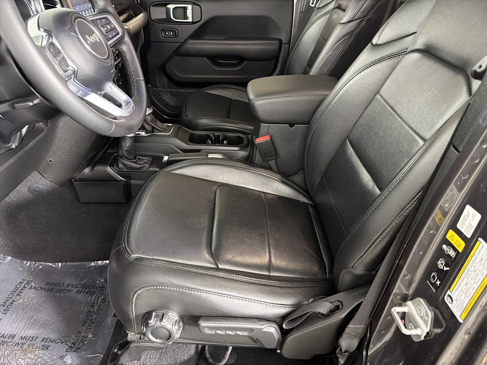 Used 2021 Jeep Wrangler Unlimited Sahara image 7