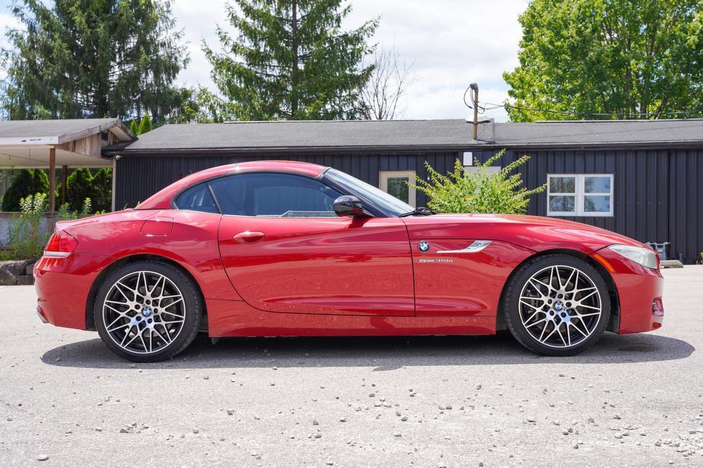 Used 2016 BMW Z4 sDrive35is RWD image 9
