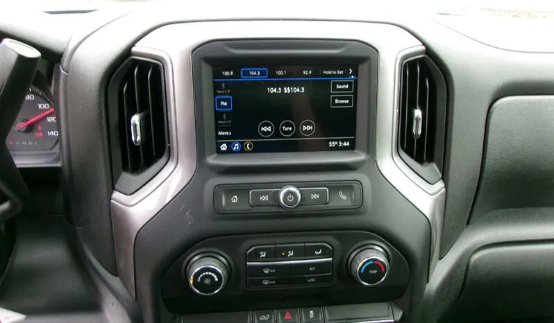 Used 2019 Chevrolet Silverado 1500 Custom w/ Custom Convenience Package AWD/4WD image 14