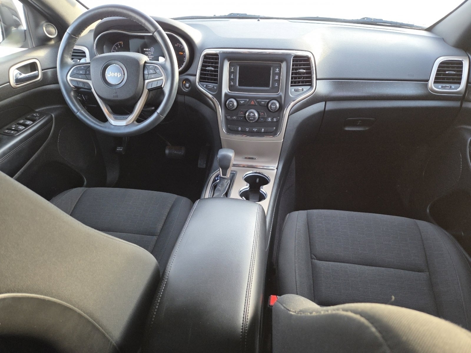 Used 2016 Jeep Grand Cherokee Laredo w/ Quick Order Package 23E image 21