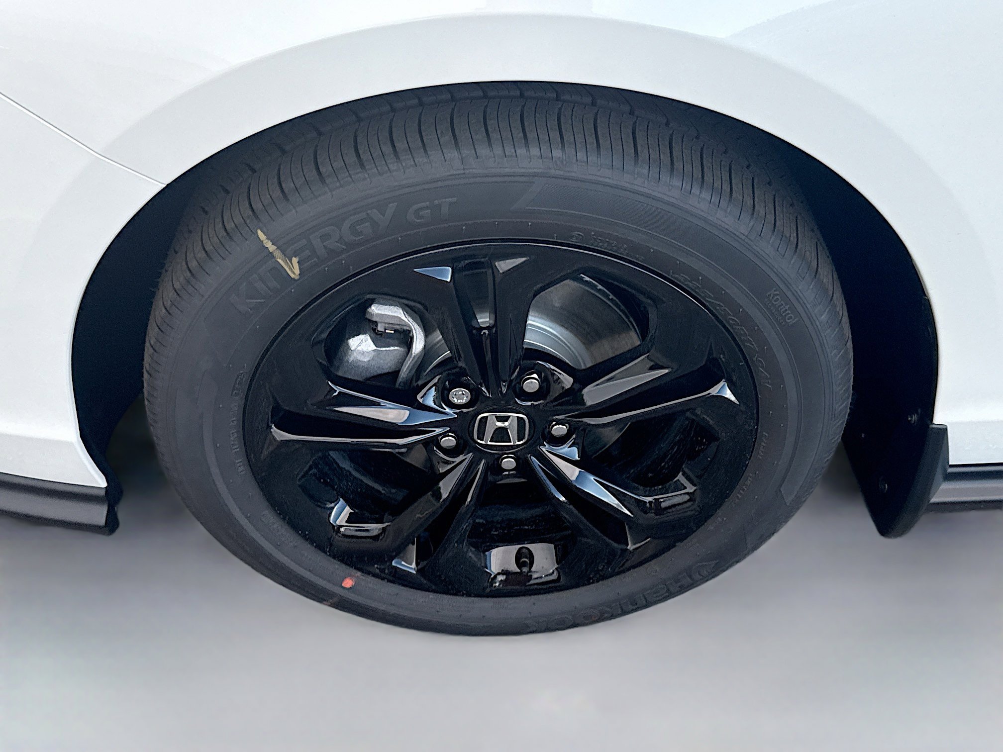 New 2025 Honda Accord SE image 25