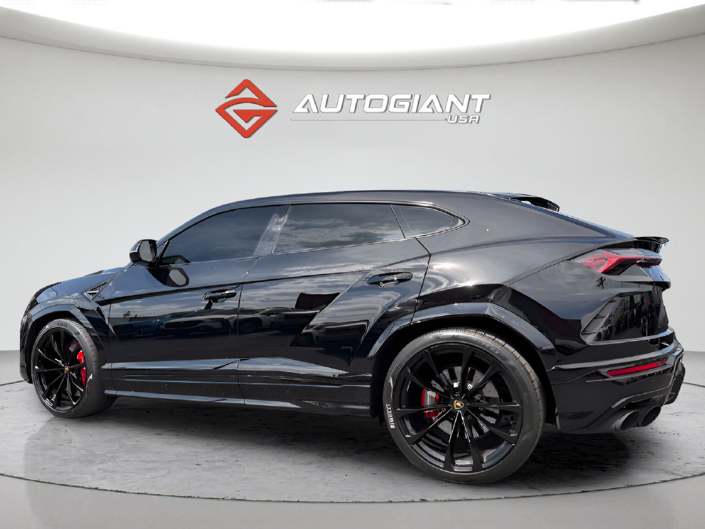 Used 2021 Lamborghini Urus AWD/4WD image 4