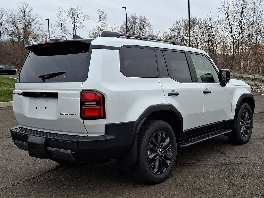 New 2026 Toyota Land Cruiser w/ Premium Package AWD/4WD image 4