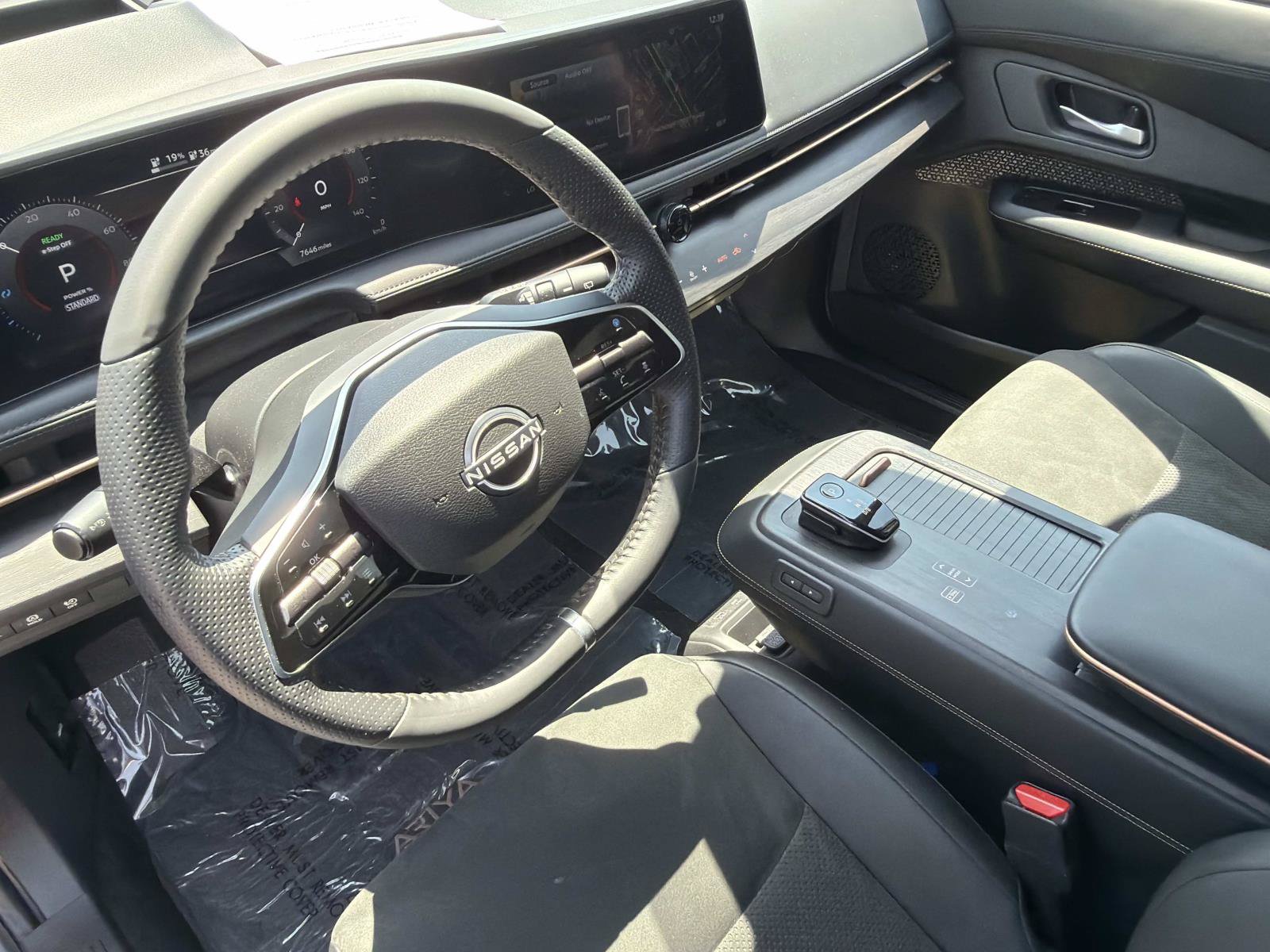 Used 2025 Nissan Ariya FWD image 7