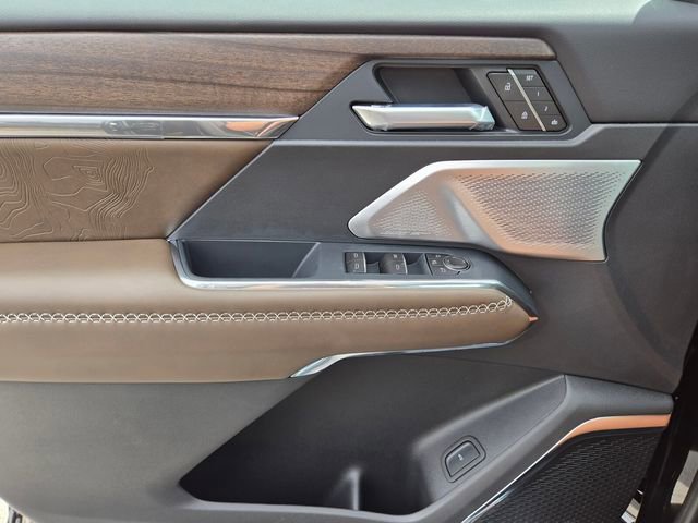 New 2026 GMC Acadia Denali Ultimate FWD image 15