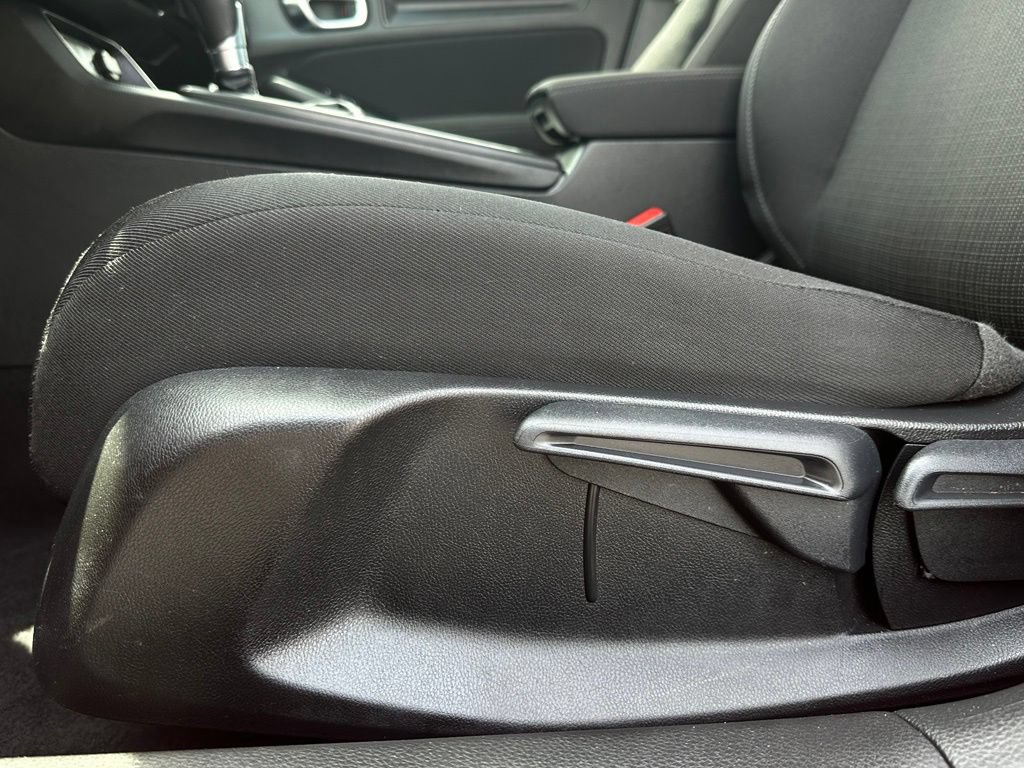Certified 2025 Honda Civic LX image 24