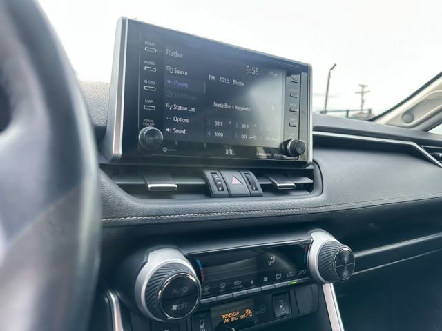 Used 2019 Toyota RAV4 XLE Premium w/ Cold Weather Package AWD/4WD image 18