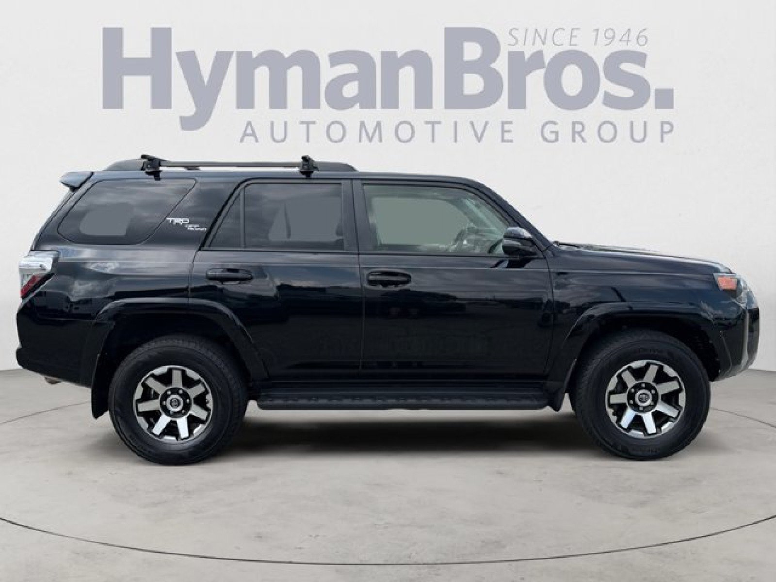 Used 2020 Toyota 4Runner TRD Off-Road Premium w/ Moonroof Package AWD/4WD image 2