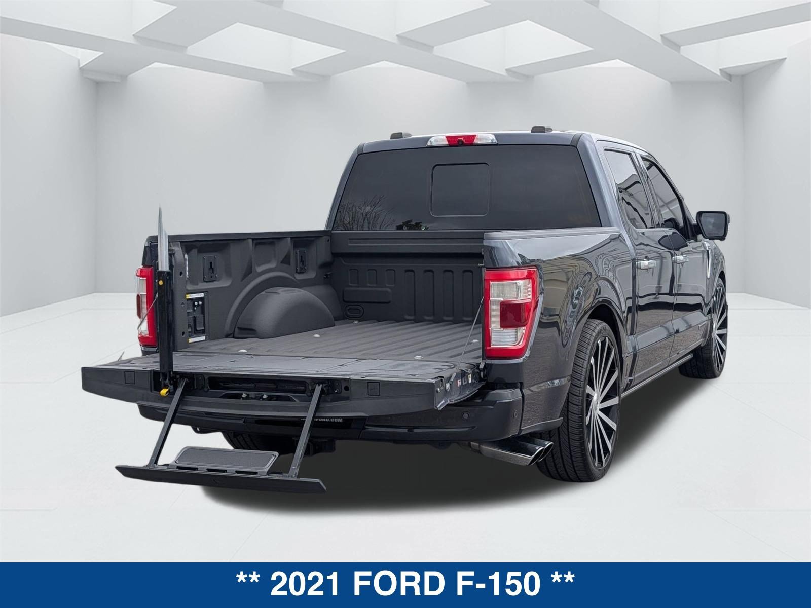 Used 2021 Ford F150 Limited AWD/4WD image 13