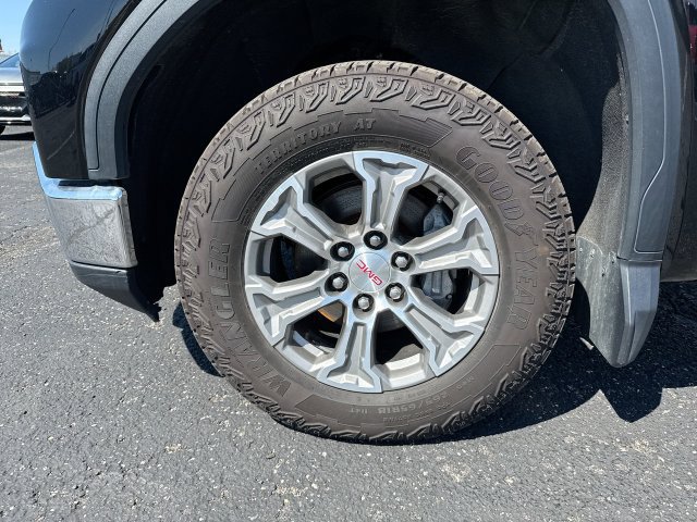Used 2022 GMC Sierra 1500 SLT w/ Max Trailering Package AWD/4WD image 10