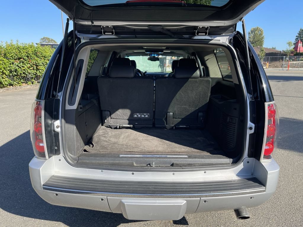 Used 2014 GMC Yukon XL Denali AWD/4WD image 24
