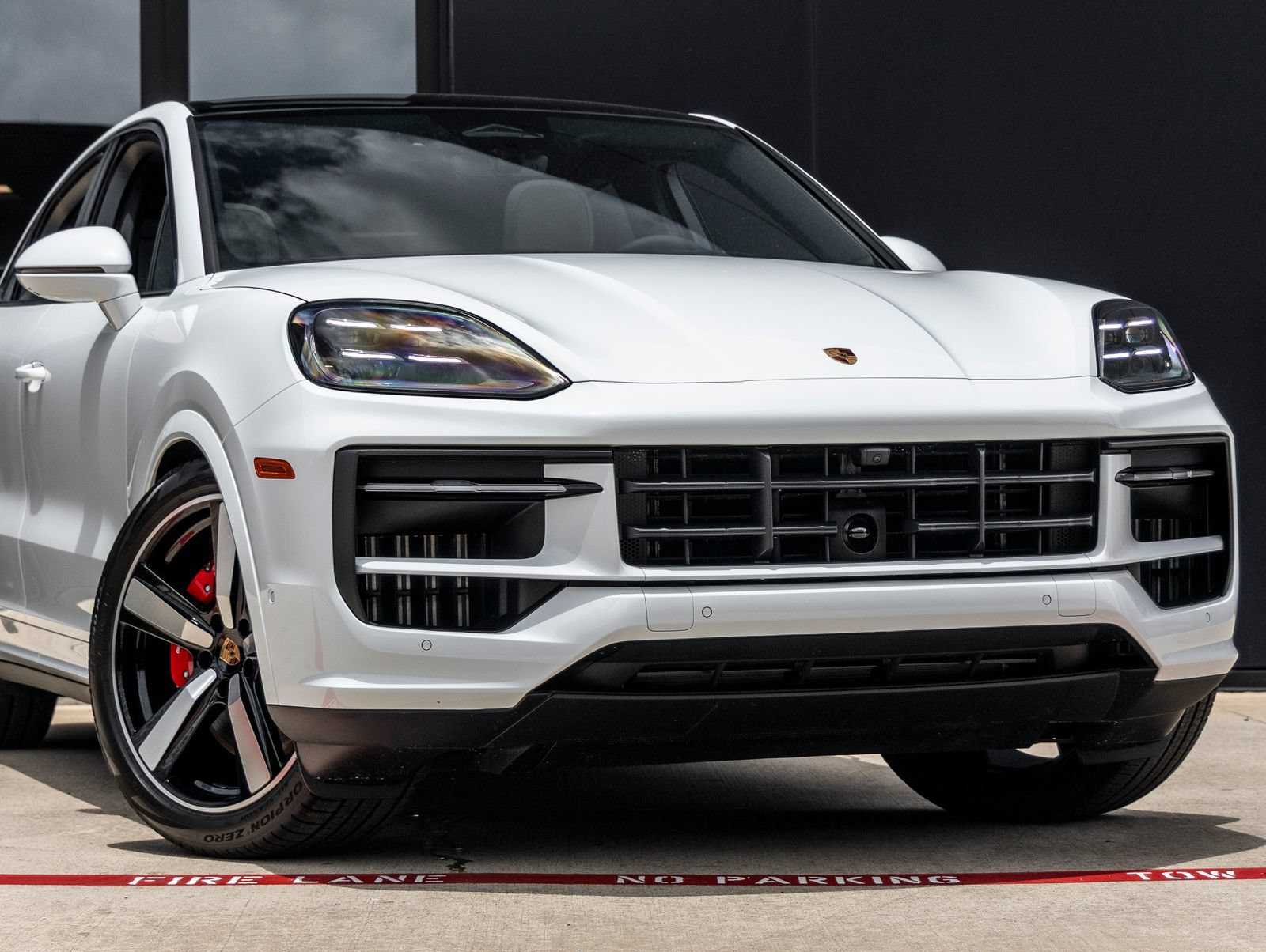 New 2026 Porsche Cayenne S AWD/4WD image 9