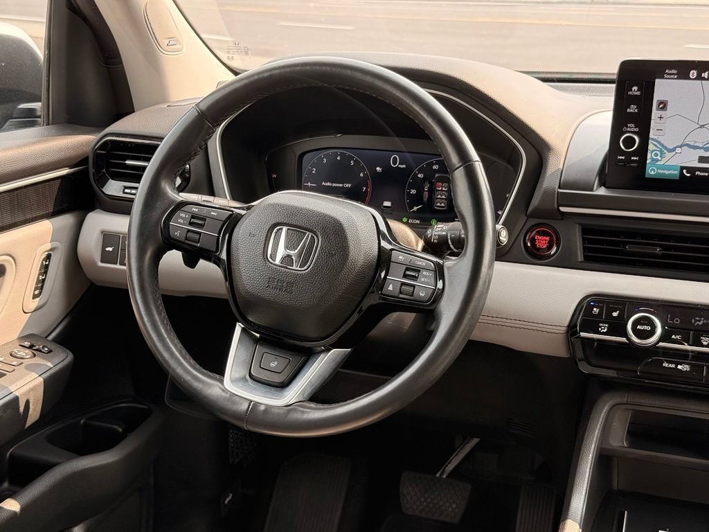 Used 2023 Honda Pilot Elite image 21