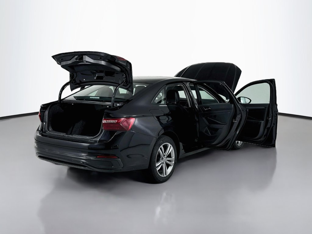 Used 2024 Volkswagen Jetta SE FWD image 22