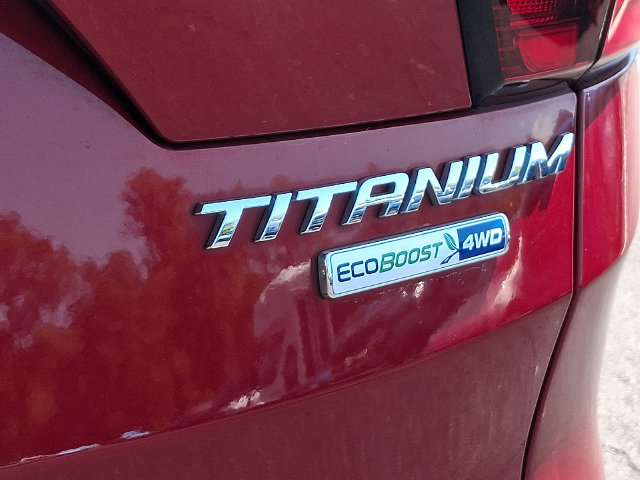 Used 2019 Ford Escape Titanium AWD/4WD image 38